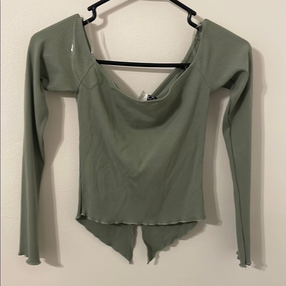 Crop Tops Bundle - Picture 10 of 11